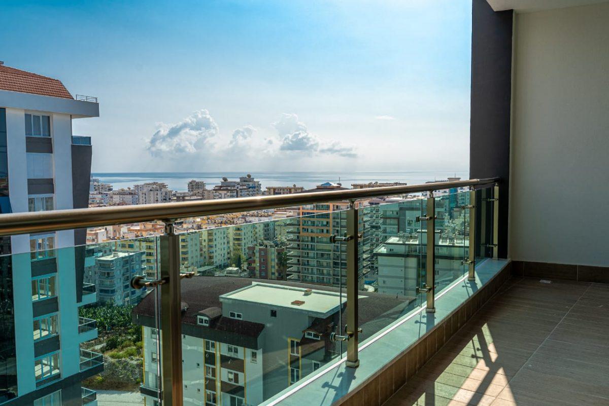 Двухкомнатная квартира с видом на море - Фото 12