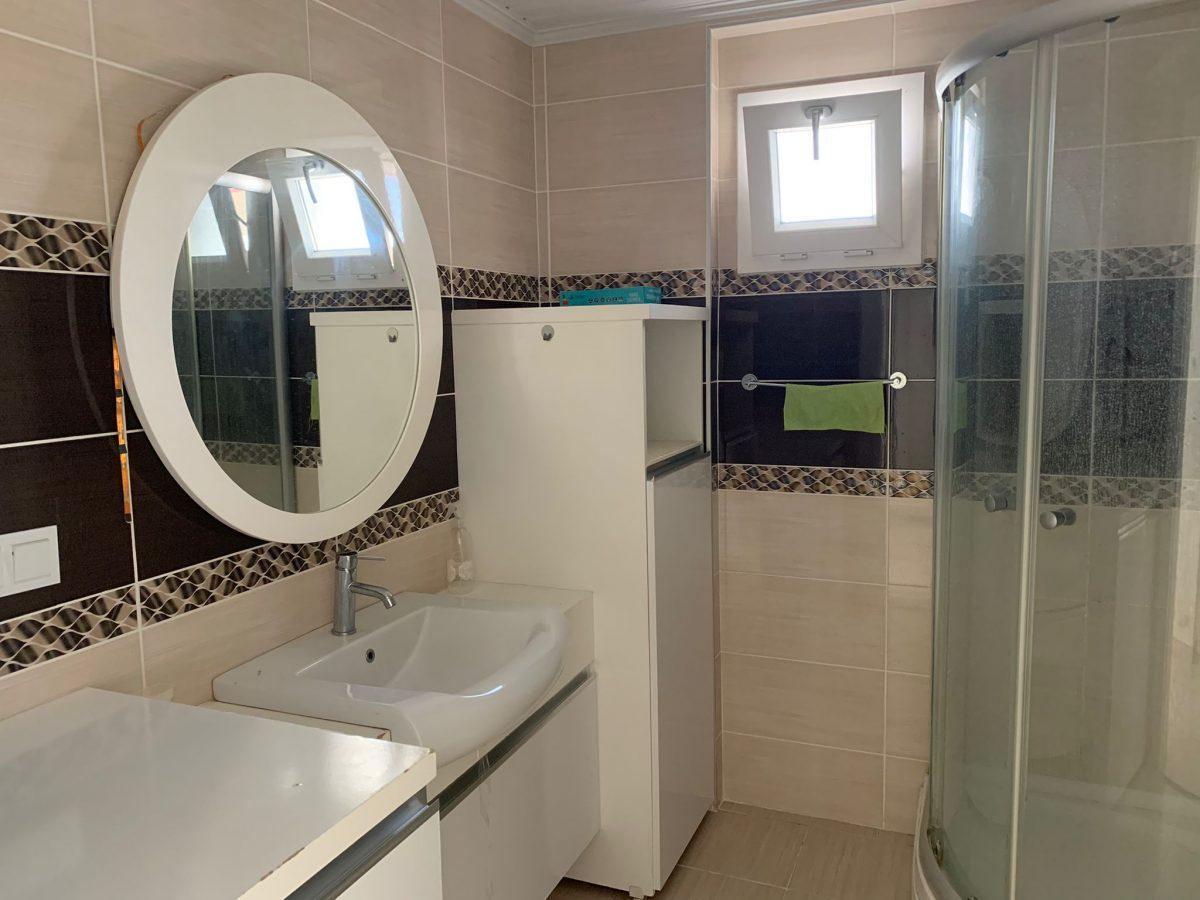 Просторная квартира планировкой 2+1 в районе Махмутлар Аланья.   - Фото 25