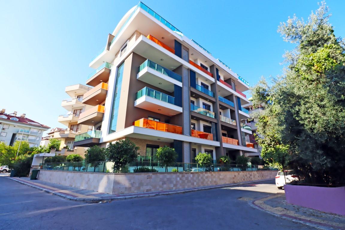 Апартаменты 3+1 с боковым видом на море