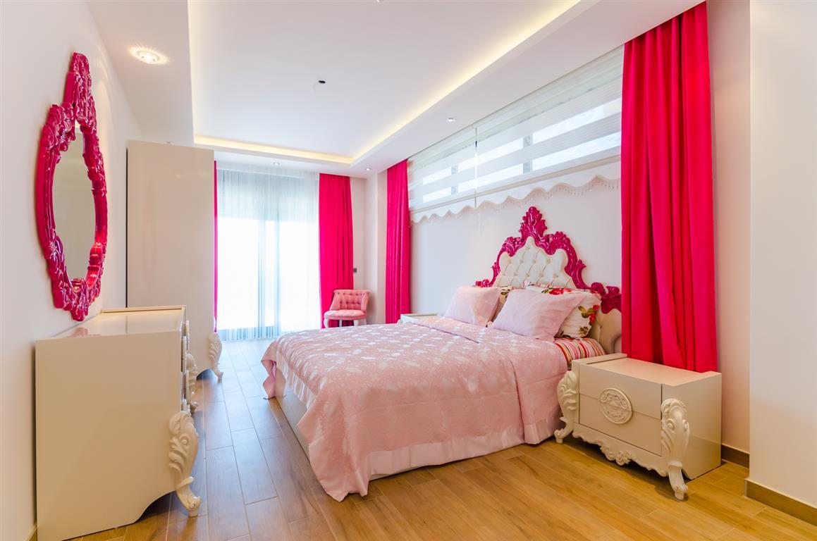 Вилла 5+1 с дизайнерским ремонтом и видом на море в Конаклы - Фото 39