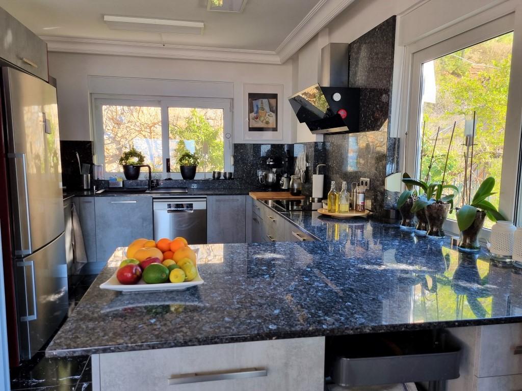 Вилла в районе Бекташ  - Фото 9