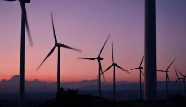 «Зеленая» энергия позволит создать 300 тыс. рабочих мест в Турции