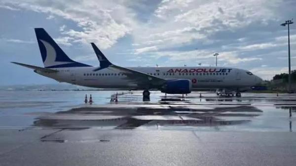 В аэропорту Анталии приземлился первый самолет нового поколения