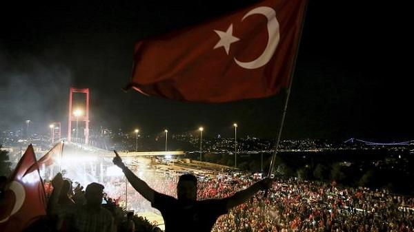 В Турции отпразднуют День демократии на национального единства