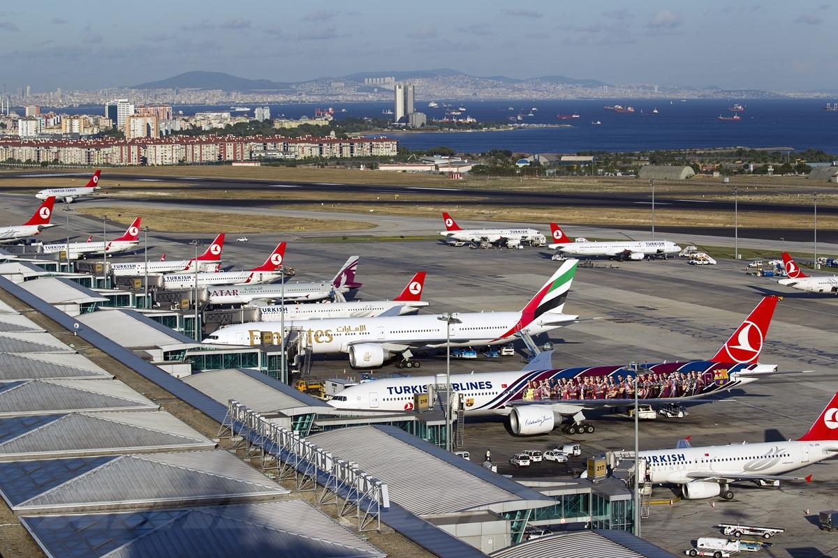 Аэропорты Турции обслужили более 155 млн человек в этом году