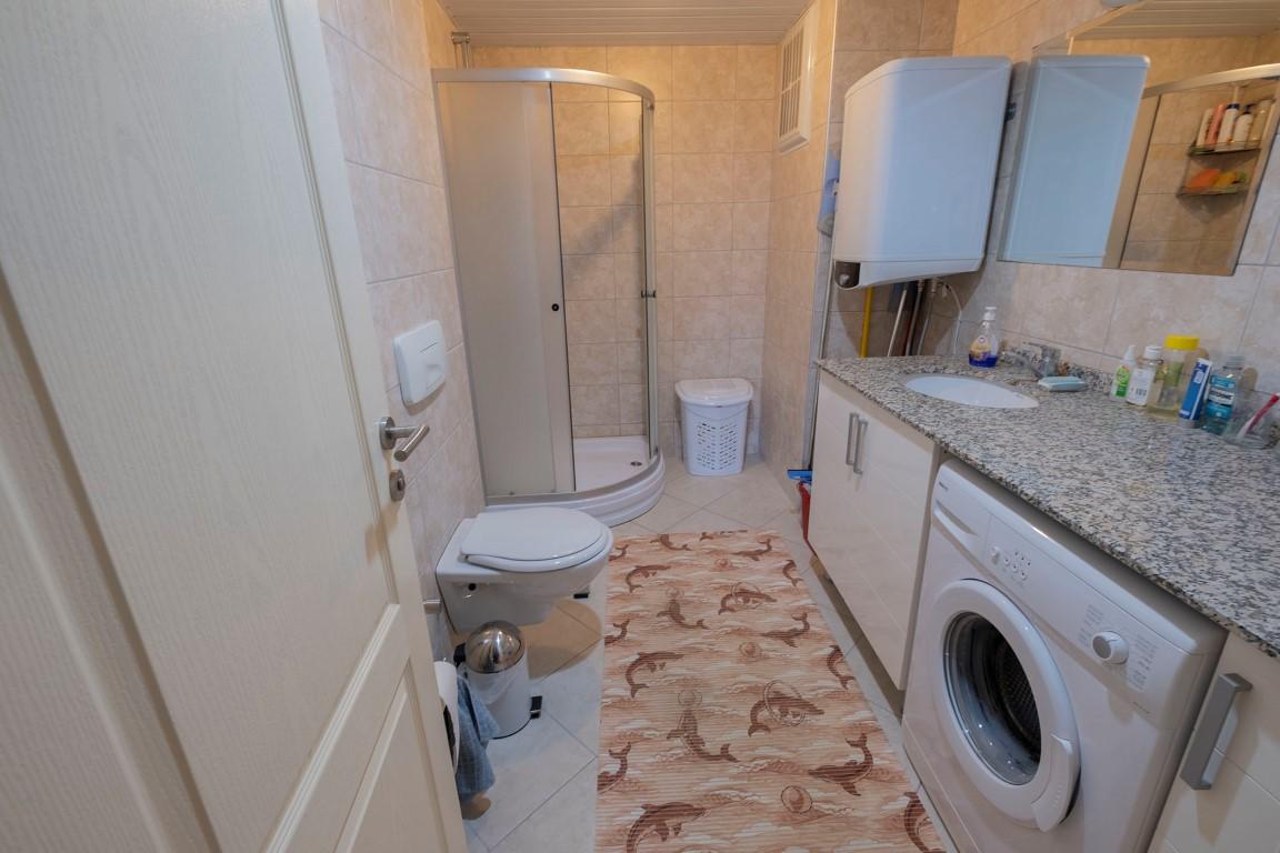 Трёхкомнатная меблированная квартира с двумя ванными комнатами в районе Джикджилли  - Фото 14