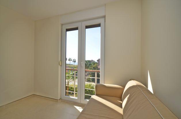 Меблированная квартира с видом на море в районе Конаклы  - Фото 28