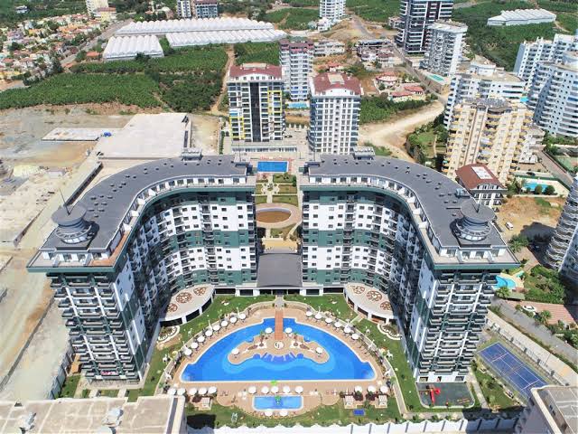 Меблированная квартира 88 м² с видом на бассейн в районе Махмутлар 