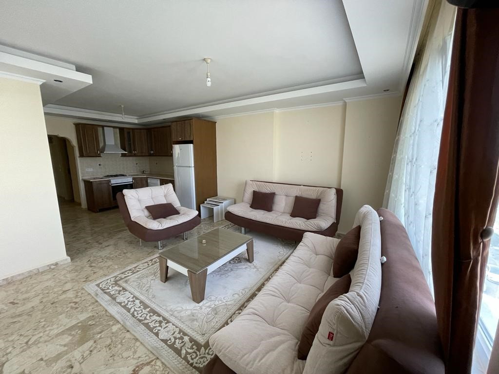 Трехкомнатная меблированная квартира площадью 110 м2 в районе Алании - Махмутлар