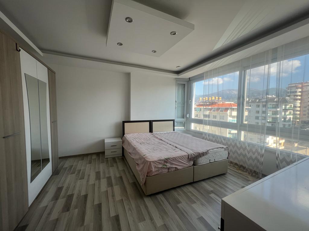 Трехкомнатные меблированные апартаменты с большими застекленными террасами в Тосмуре, Турция - Фото 18