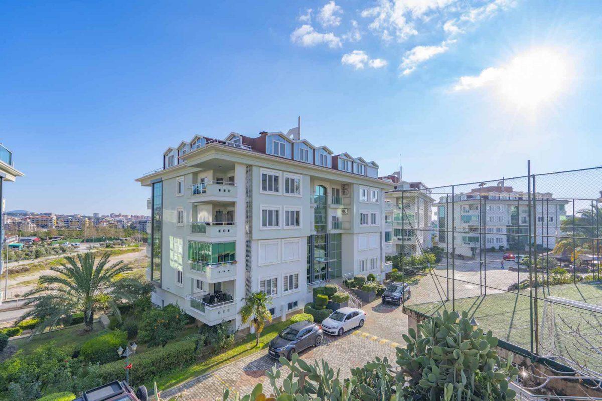 Просторные меблированные апартаменты 1+1, площадью 75 м2 в Оба, Турция - Фото 2