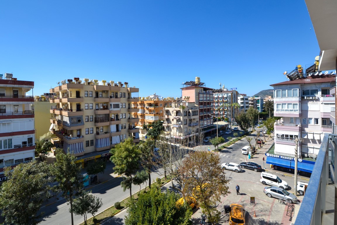 Уютные апартаменты (с мебелью) площадью 85 м2 в центре Алании, Турция - Фото 18