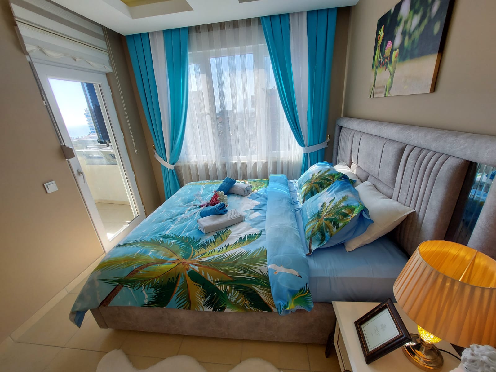 Трехкомнатные меблированные апартаменты с видом на море в Махмутларе, Алания - Фото 17
