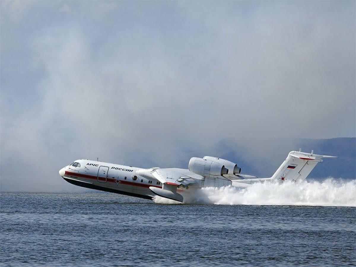 Турция планирует купить у России пожарные самолеты