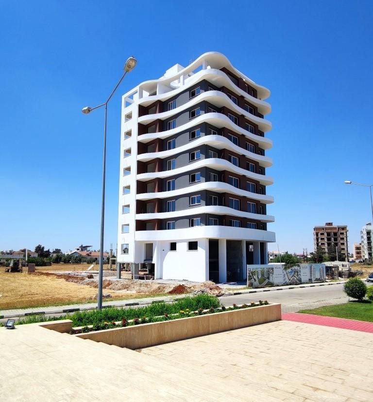 Новый современный проект на Северном Кипре, расположенный в районе Фамагуста, с апартаментами планировкой 2+1 - Фото 3