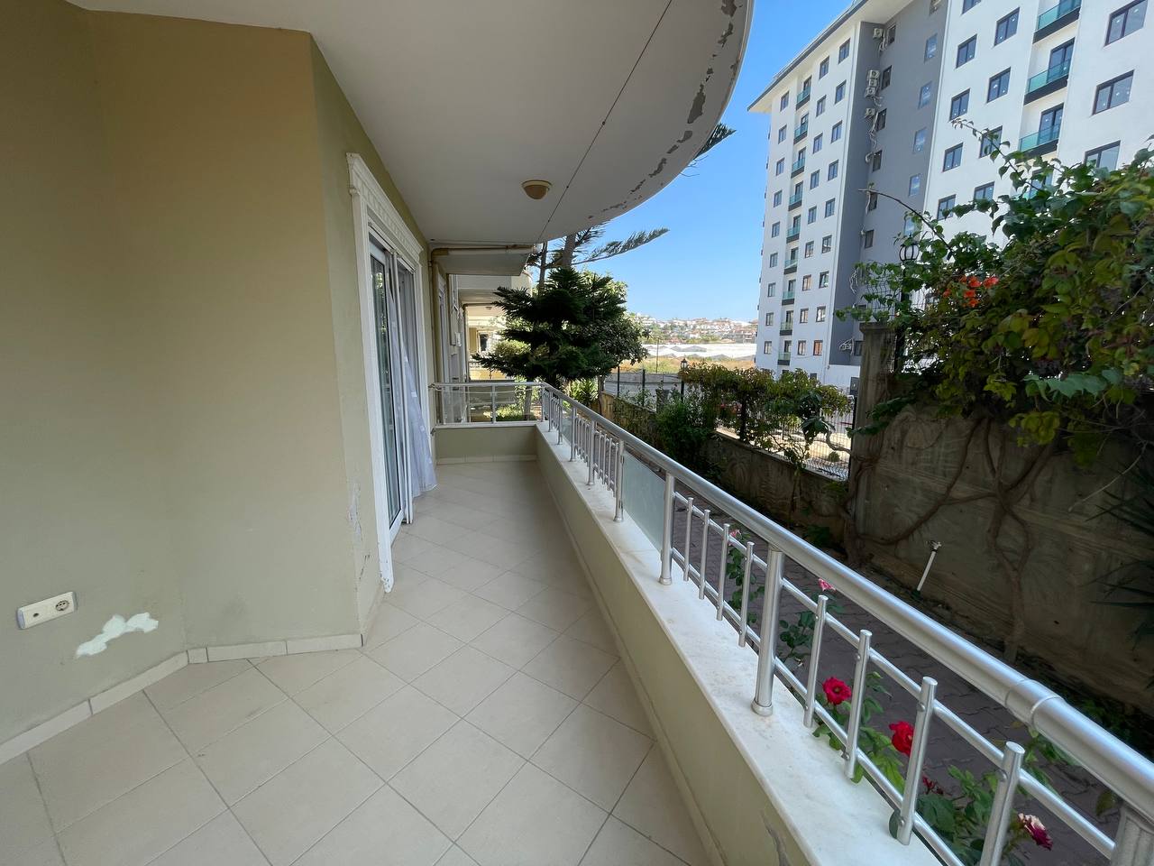 Трёхкомнатная квартира с двумя балконами в Авсалларе  - Фото 16