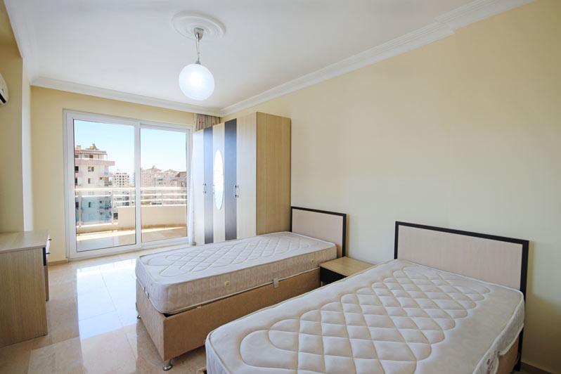 Меблированные апартаменты с площадью 245 м² недалеко от моря, район Махмутлар - Фото 32