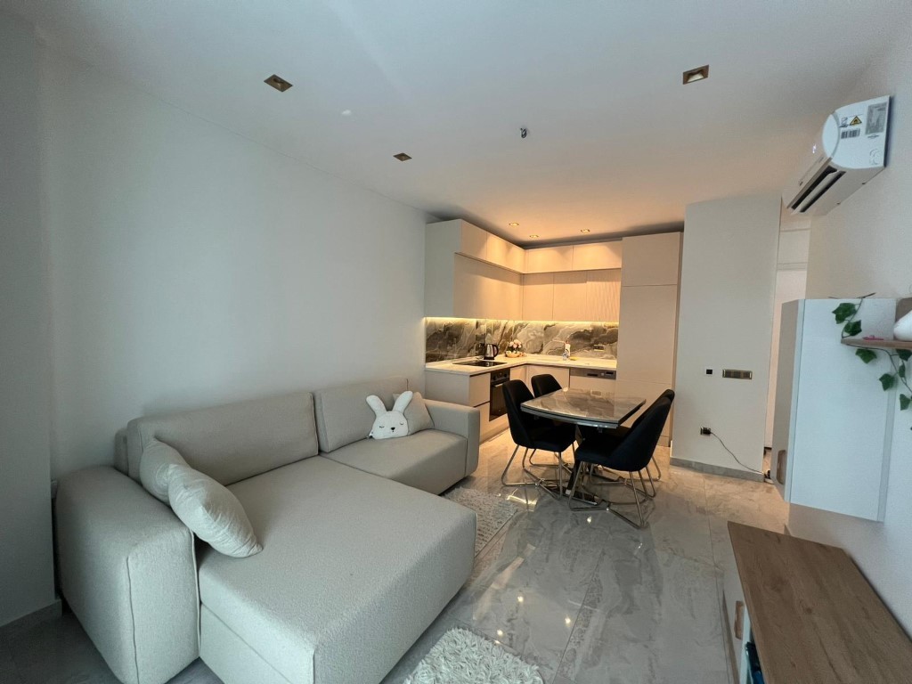 Двухкомнатная квартира 50 м² рядом с морем в центре Алании - Фото 31