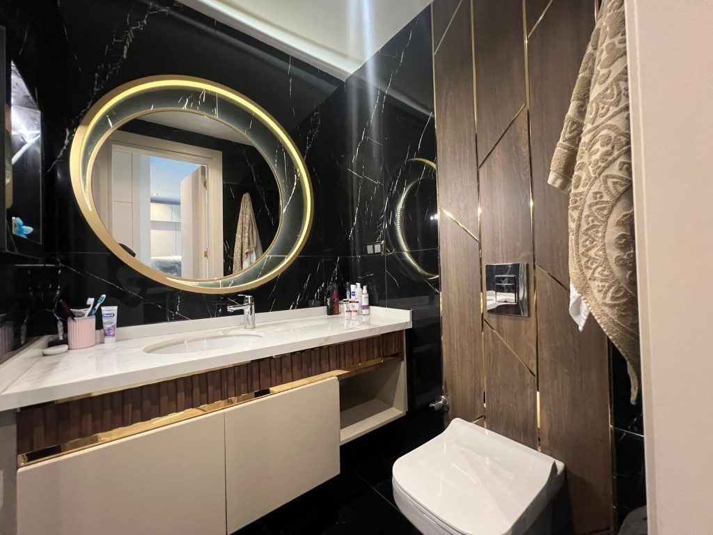 Двухкомнатная квартира 50 м² рядом с морем в центре Алании - Фото 38