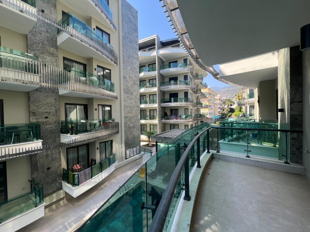 Двухкомнатная квартира 50 м² рядом с морем в центре Алании - Фото 34