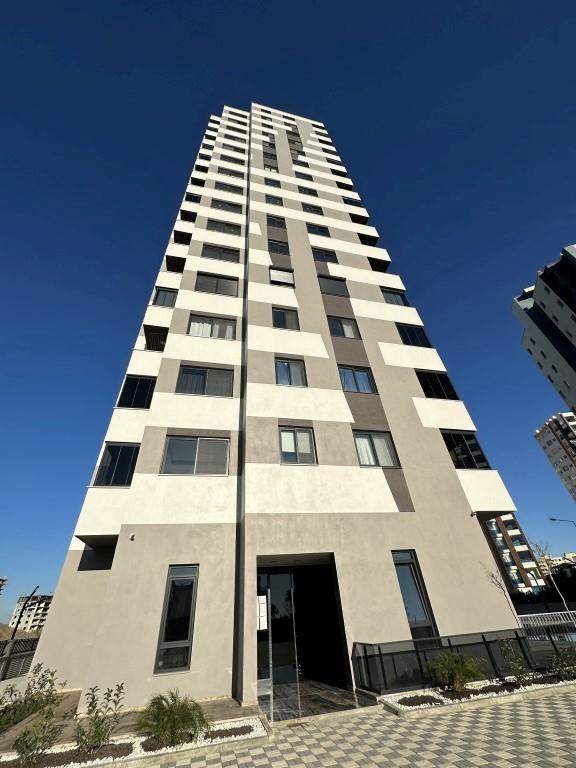 Высотный ЖК с апартаментами планировкой 1+1 и 2+1 в Мерсине - Фото 1