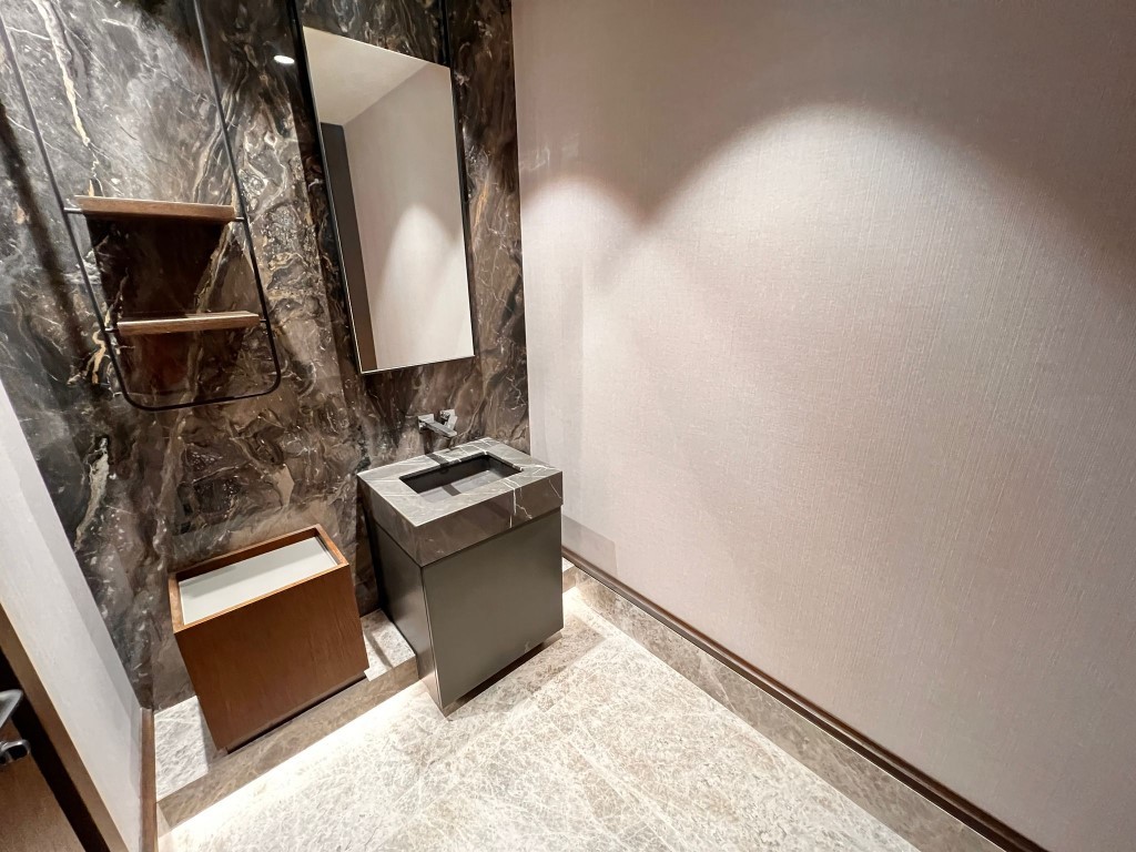 Современный жилой комплекс  с декоративным озером в городе Стамбул - Фото 37