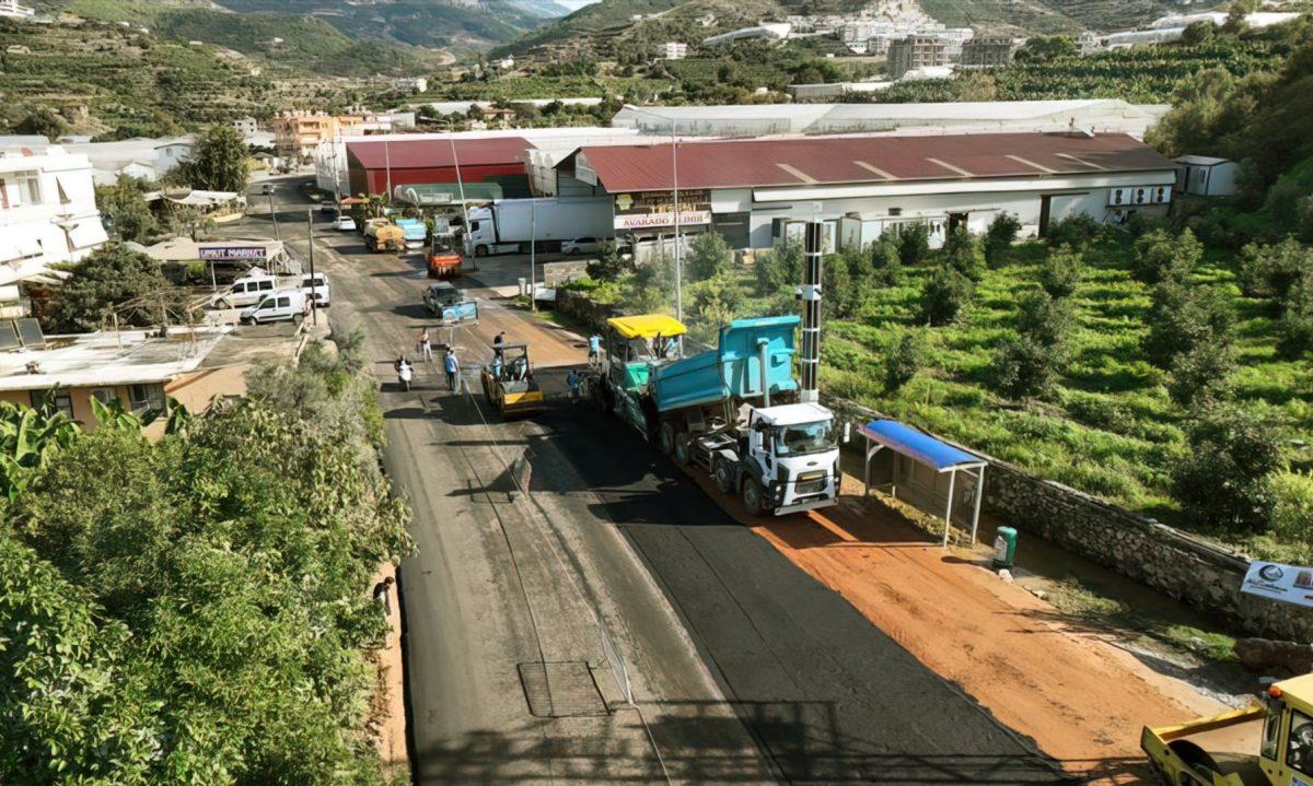 В Аланье идет благоустройство бульвара Мендерес