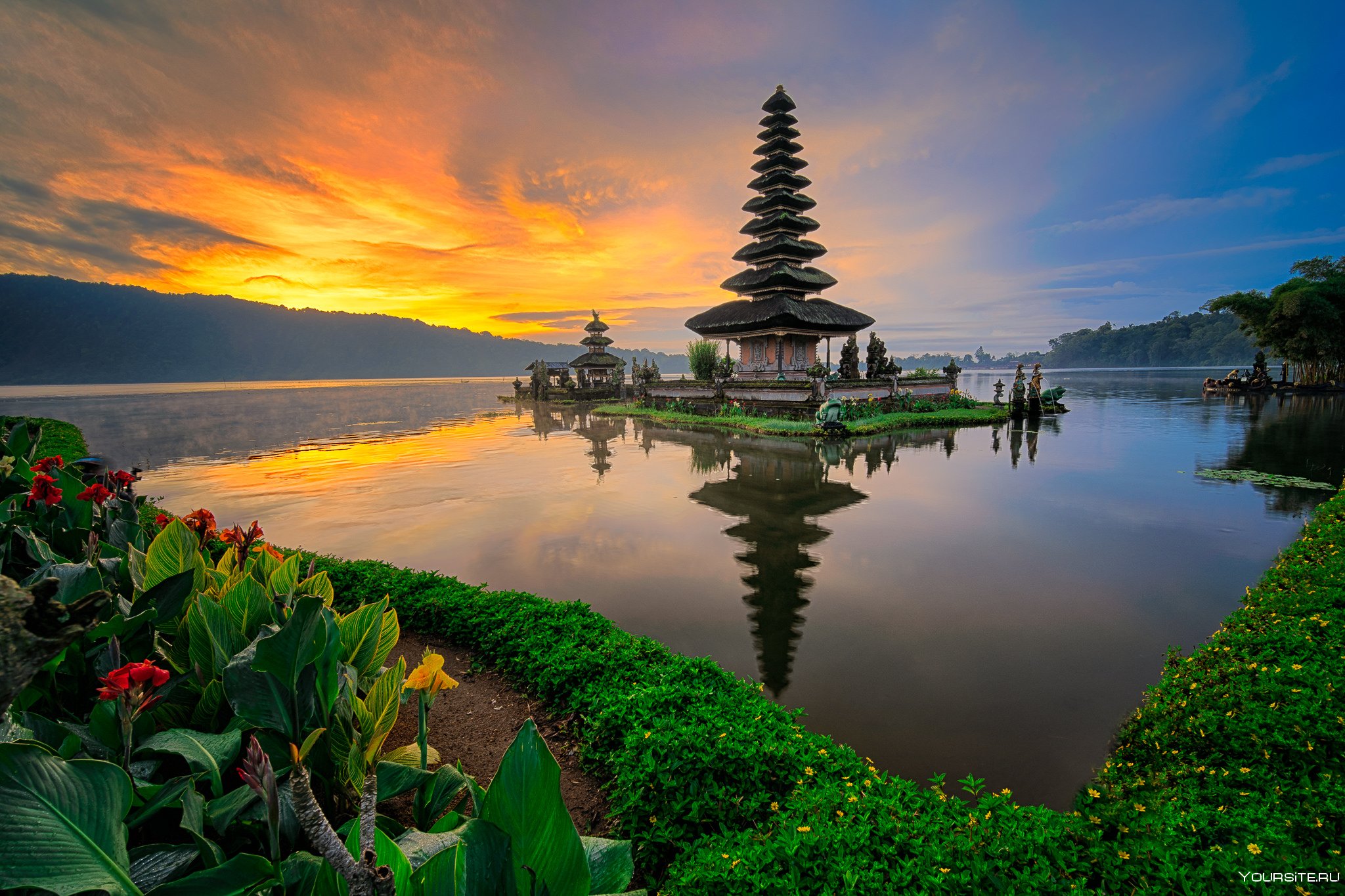 Чем заняться в Индонезии? Комьюнити, путешествия и бизнес