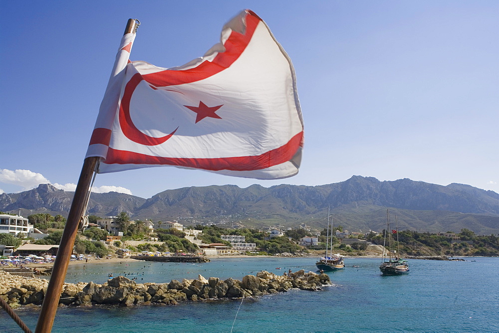 Президент Северного Кипра рассказал о преимуществах инвестиций в страну немецким бизнесменам