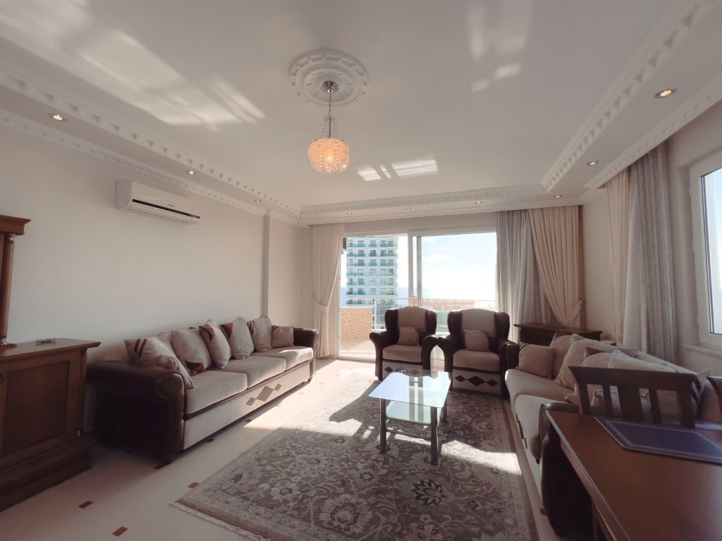 Меблированная трёхкомнатная квартира на высоком 7 этаже и видом на море, Махмутлар - Фото 2