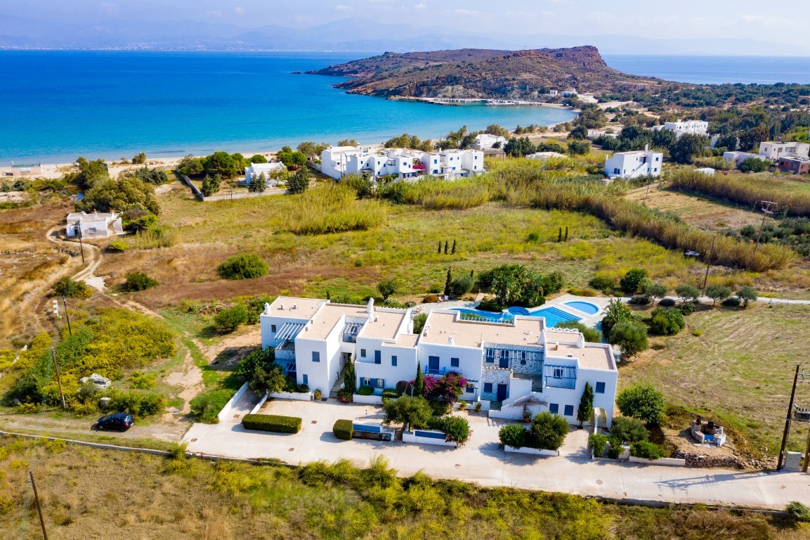 Жилой комплекс в 250 метрах от моря на острове Парос - Фото 1