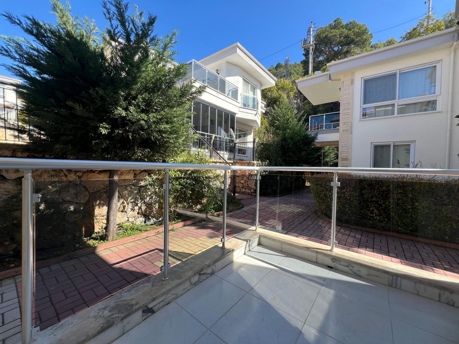 Сдается меблированная вилла 3+1 в районе Бекташ, Аланья, площадью 215 м². - Фото 11