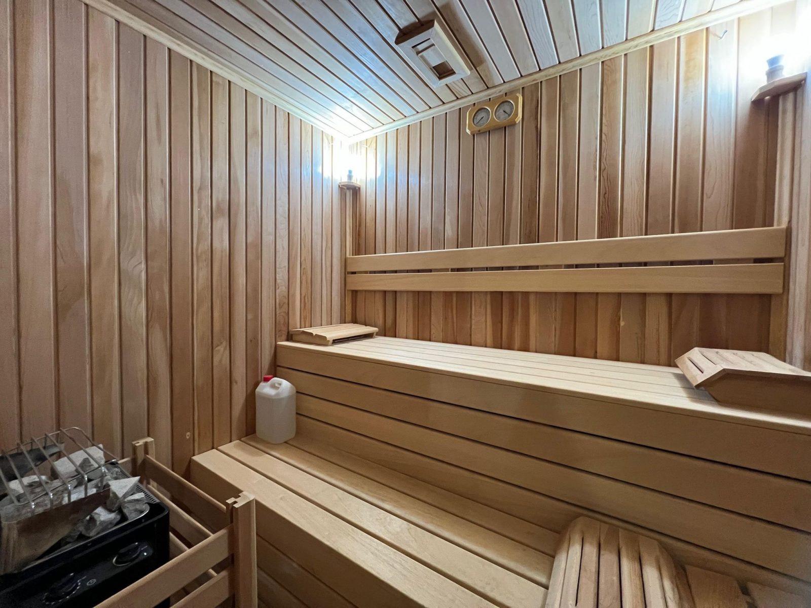 Сдается меблированная вилла 3+1 в районе Бекташ, Аланья, площадью 215 м². - Фото 16