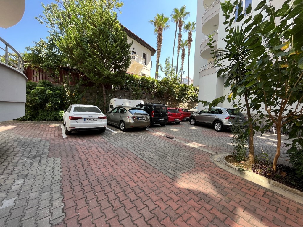 Пентхаус 3+1, 235 м² в центре Алании, всего в 950 метрах от пляжа Клеопатра. - Фото 62