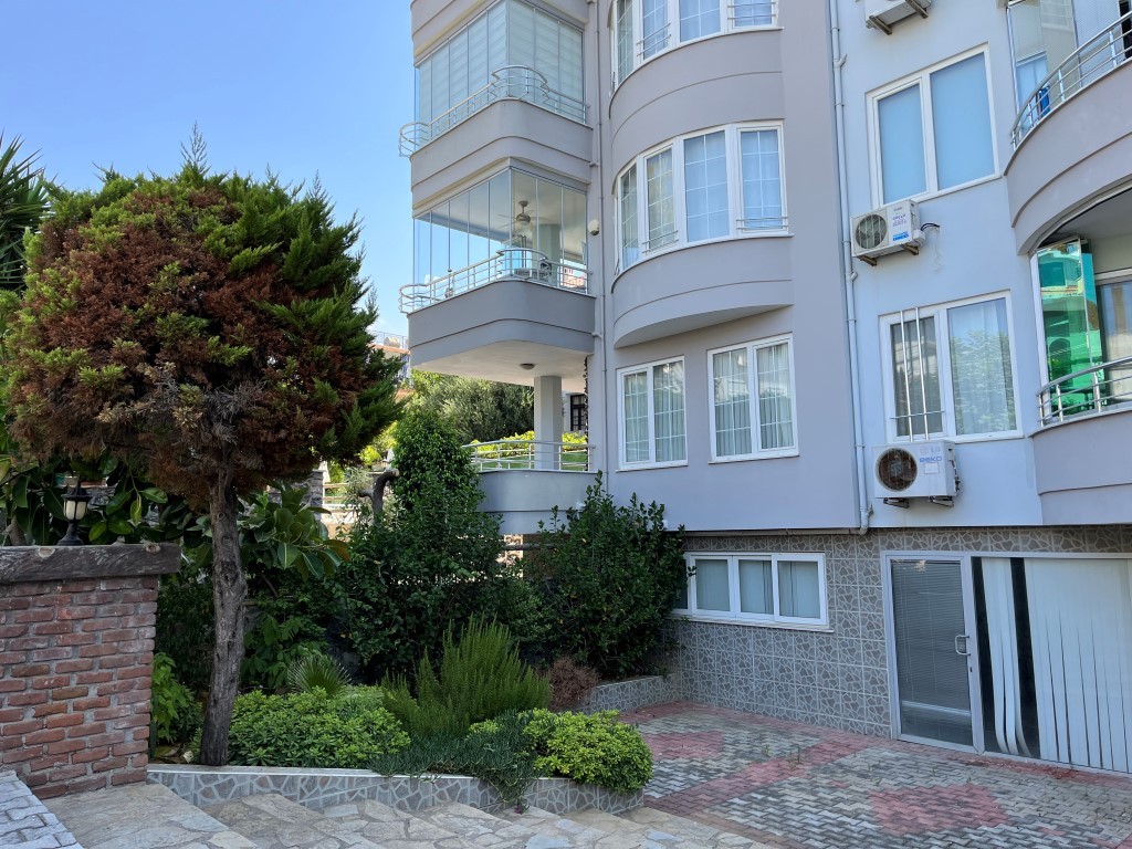 Пентхаус 3+1, 235 м² в центре Алании, всего в 950 метрах от пляжа Клеопатра. - Фото 54