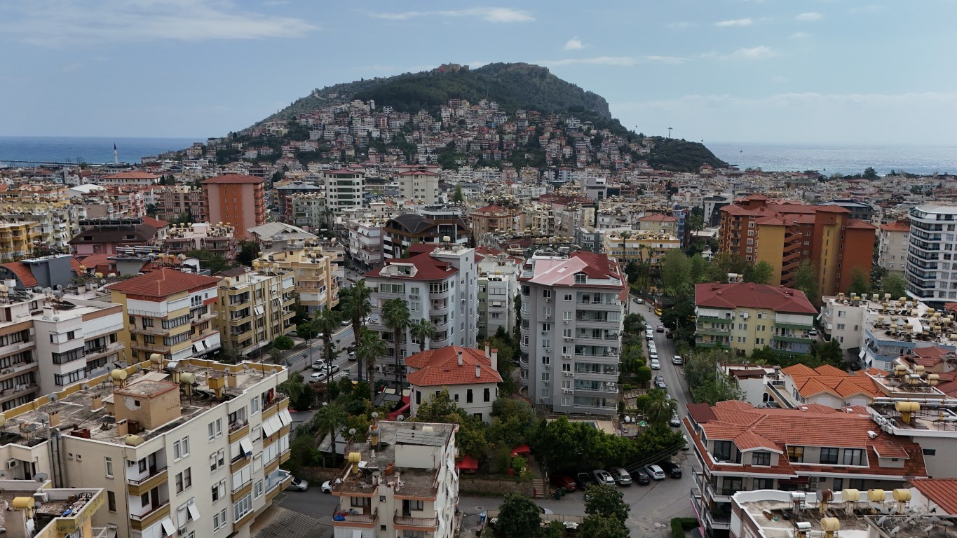 Пентхаус 3+1, 235 м² в центре Алании, всего в 950 метрах от пляжа Клеопатра. - Фото 63