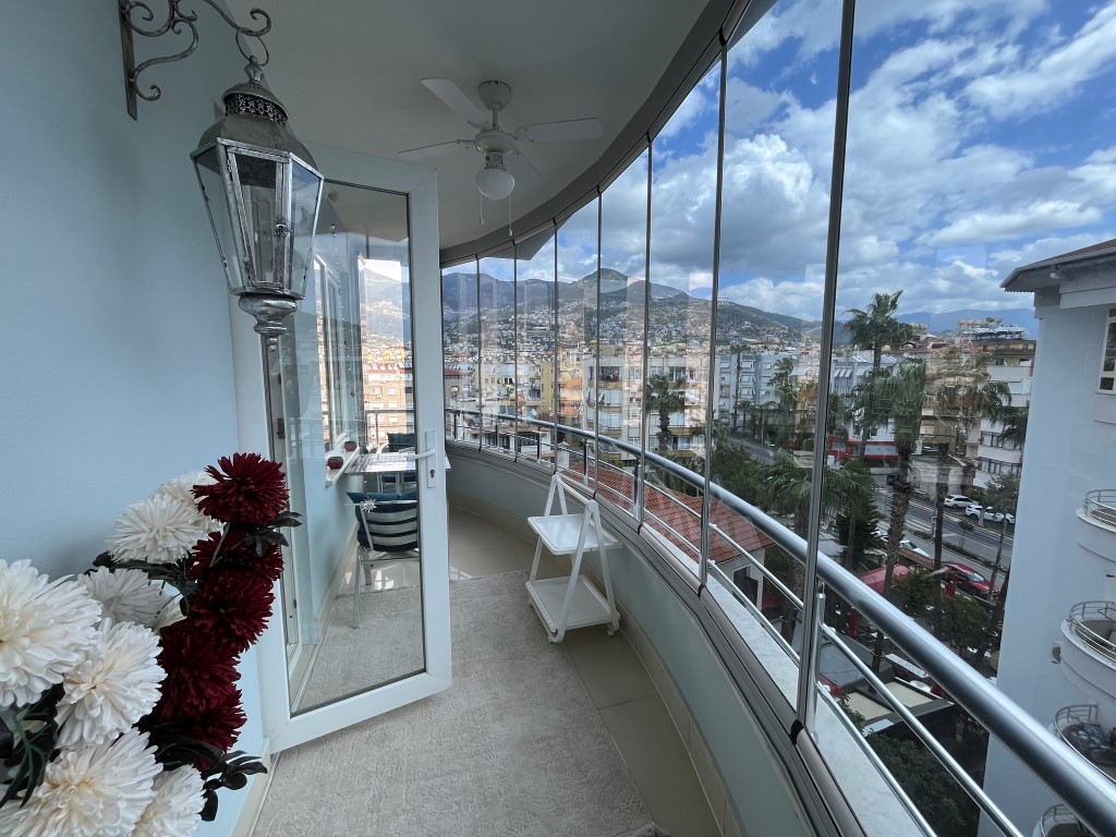 Пентхаус 3+1, 235 м² в центре Алании, всего в 950 метрах от пляжа Клеопатра. - Фото 20