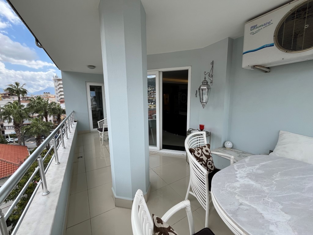 Пентхаус 3+1, 235 м² в центре Алании, всего в 950 метрах от пляжа Клеопатра. - Фото 15