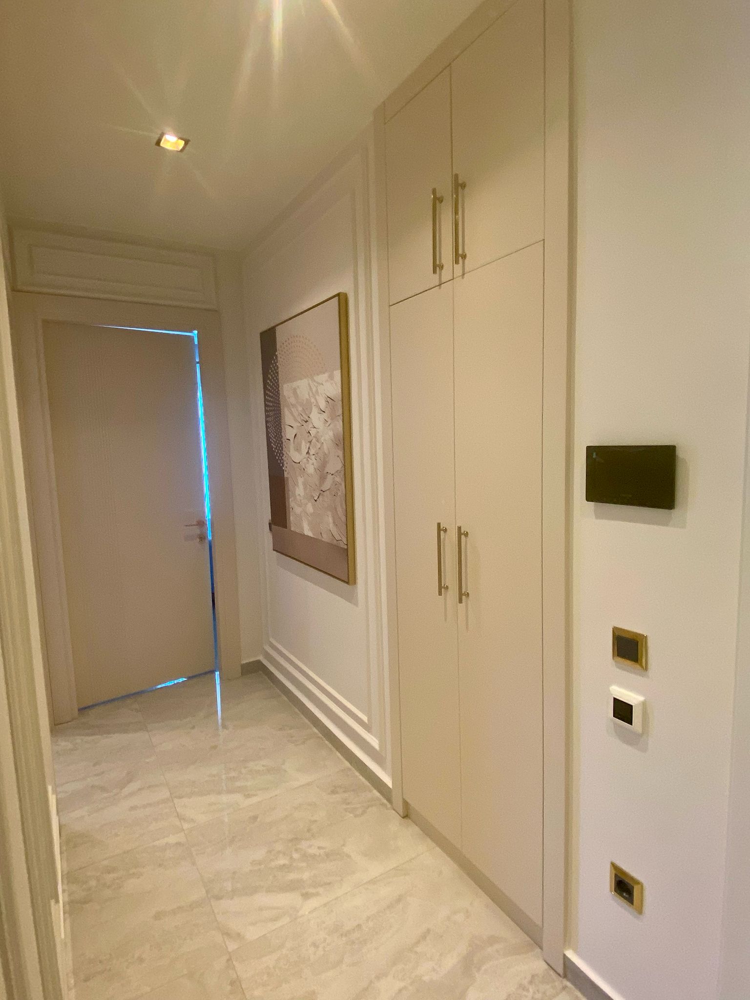 Трехкомнатная квартира рядом с морем в центре Алании.  - Фото 18