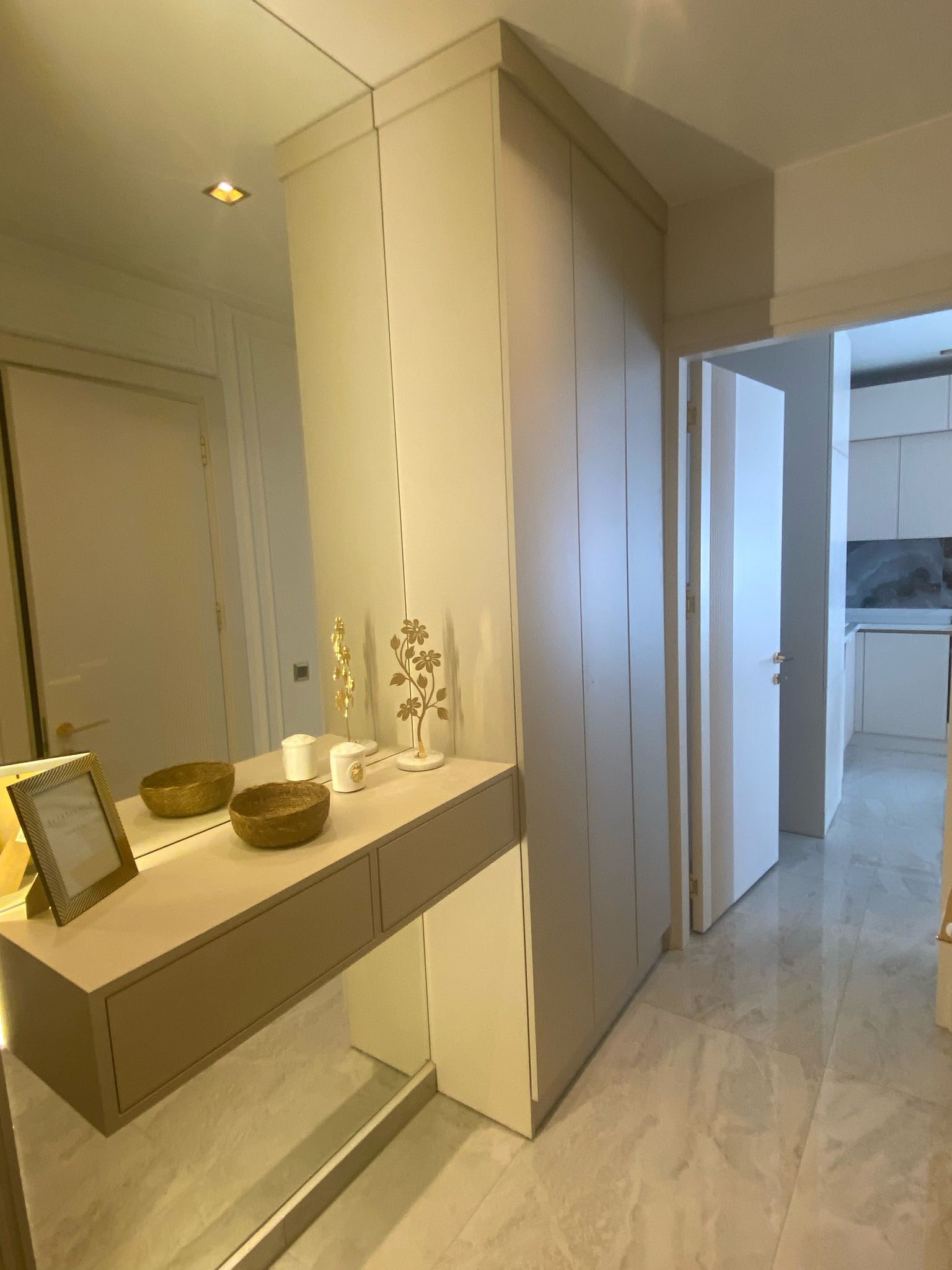 Трехкомнатная квартира рядом с морем в центре Алании.  - Фото 17