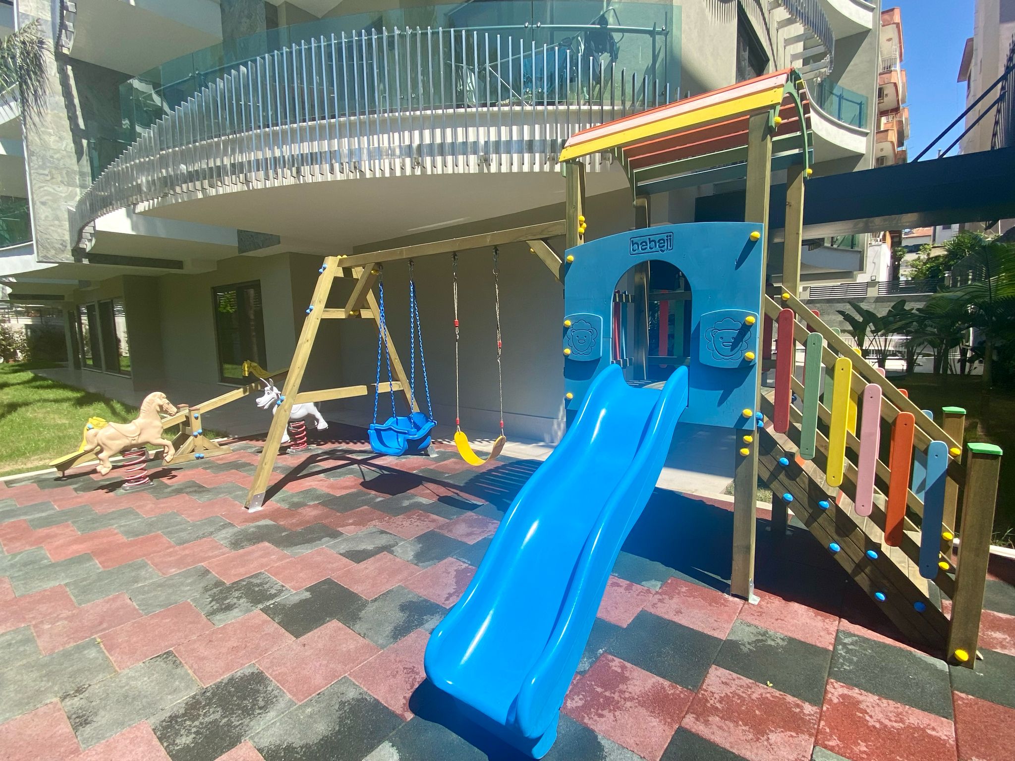 Трехкомнатная квартира рядом с морем в центре Алании.  - Фото 8