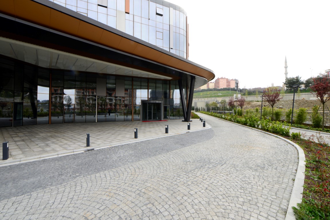 Современный комплекс в районе Сарыйер для жизни, бизнеса и инвестиций. - Фото 12