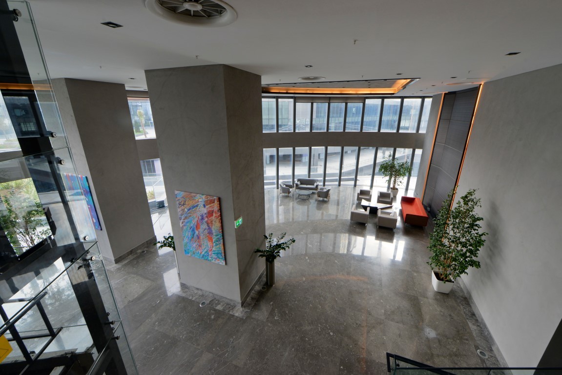 Современный комплекс в районе Сарыйер для жизни, бизнеса и инвестиций. - Фото 19