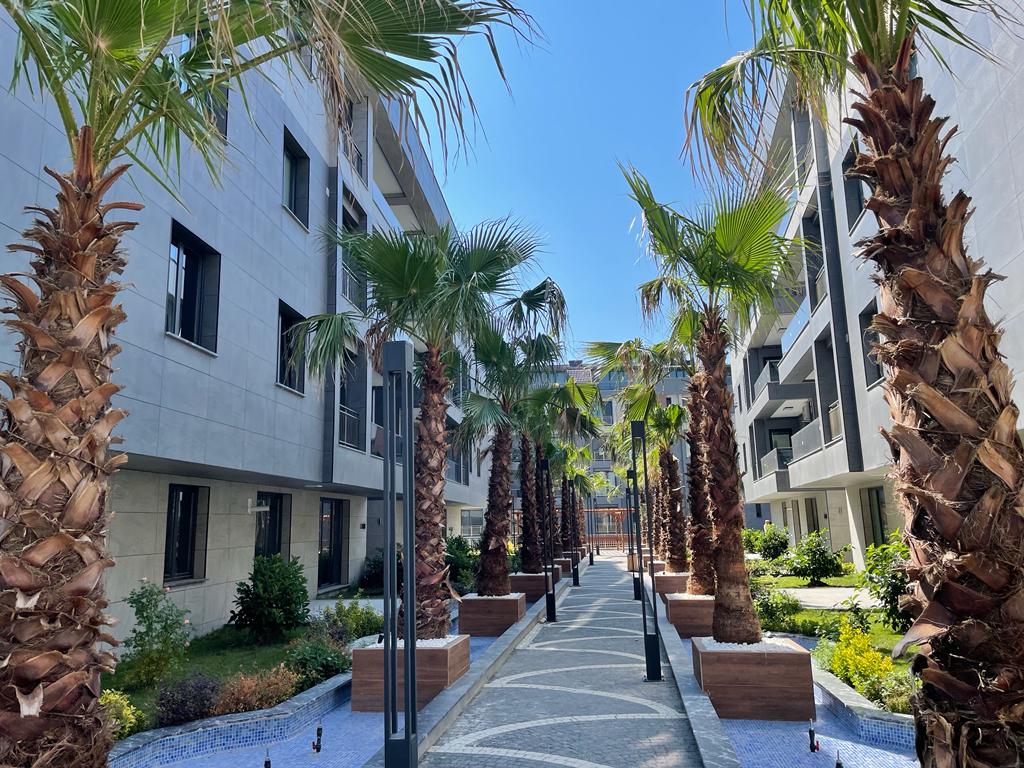 Современный жилой комплекс с разнообразными планировками в спокойном районе Бейликдюзю, Стамбул. - Фото 19