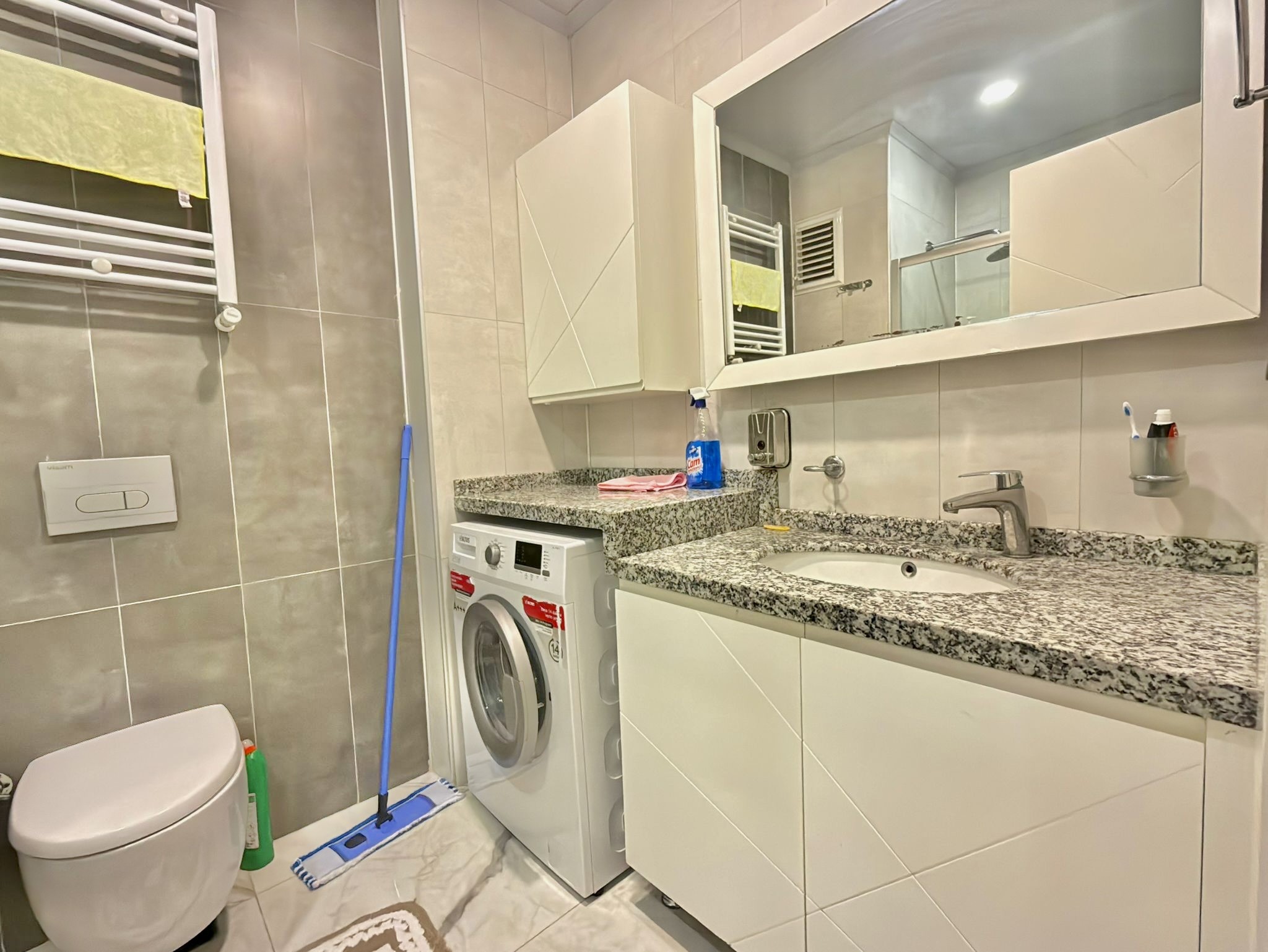 Квартира с планировкой 3+1 и отдельной кухней в центре Алании. - Фото 20