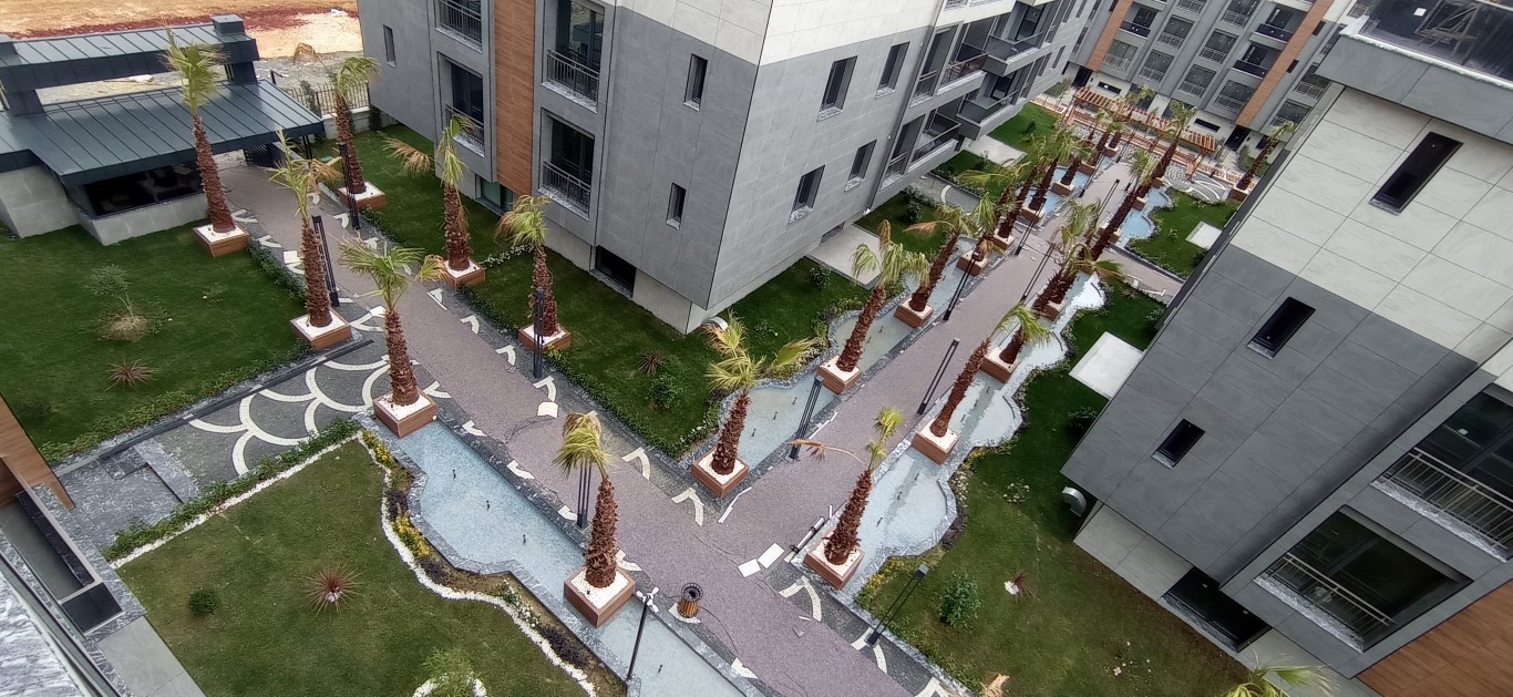 Современный жилой комплекс с разнообразными планировками в спокойном районе Бейликдюзю, Стамбул. - Фото 13