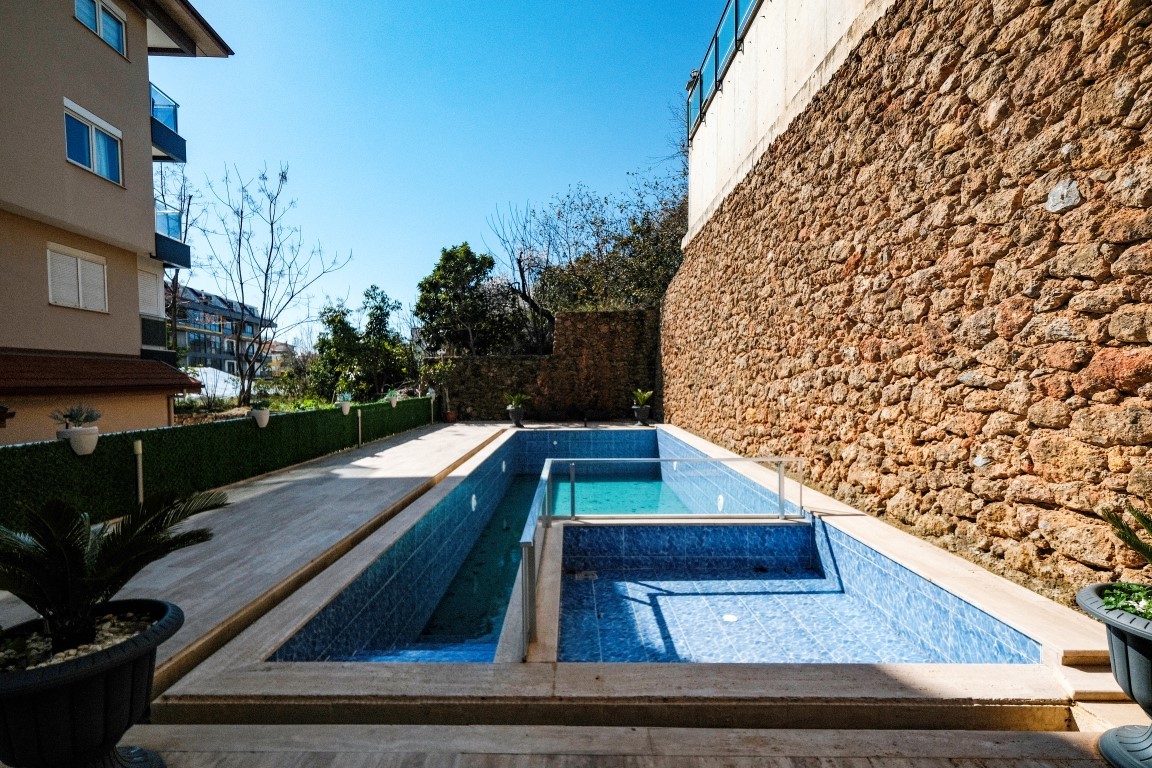 Пентхаус планировкой 3+1, 180 м², в районе Кестель. - Фото 4