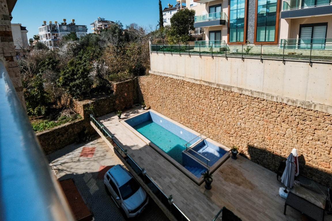 Пентхаус планировкой 3+1, 180 м², в районе Кестель. - Фото 14