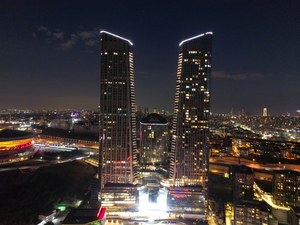 Современный комплекс в районе Сарыйер для жизни, бизнеса и инвестиций. - Фото 8