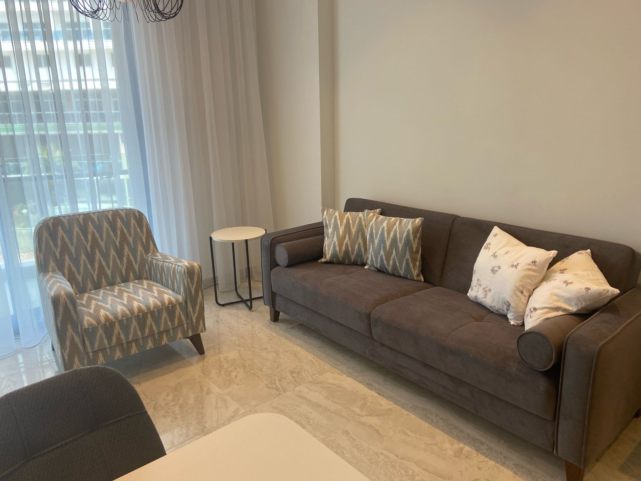 Апартаменты 1+1 рядом с морем в районе Тосмур. - Фото 40